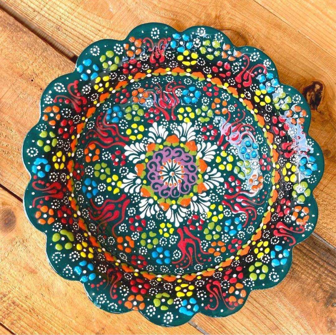 22cm☆新品☆【トルコ】ボウル 皿＊ダークグリーン 緑＊ キュタフヤ 陶器