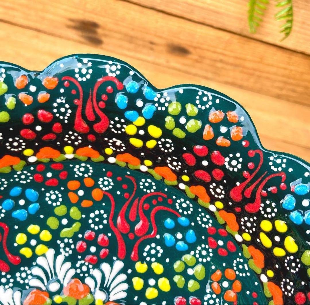 22cm☆新品☆【トルコ】ボウル 皿＊ダークグリーン 緑＊ キュタフヤ 陶器