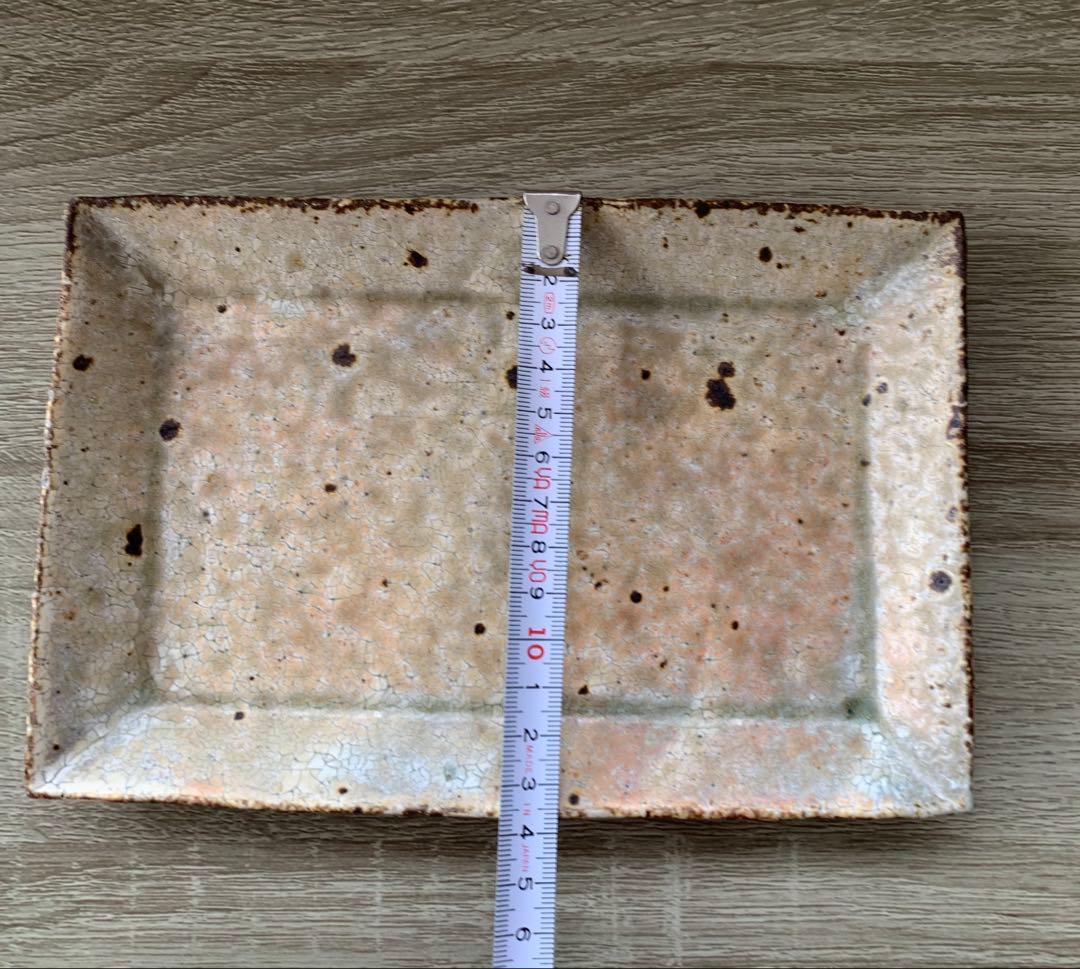 尾形アツシ　長方形皿