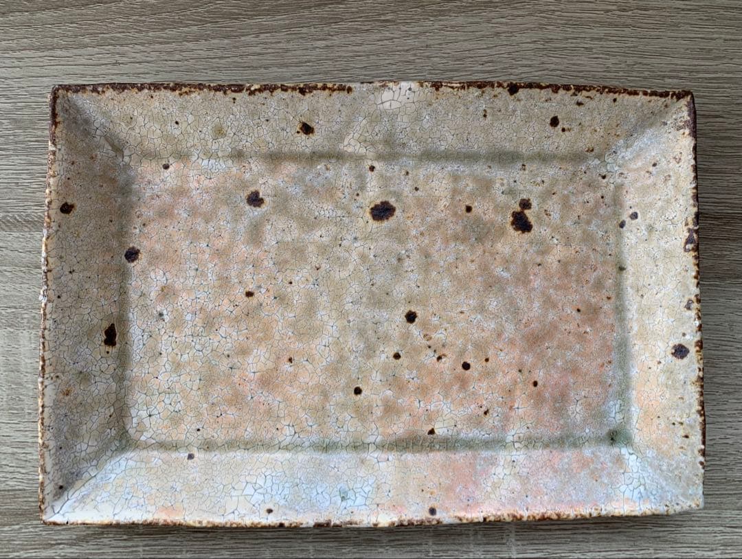 尾形アツシ　長方形皿