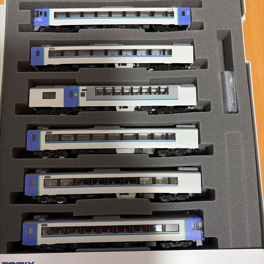 TOMIX98631JRキハ1837550系特急ディーゼルカー（北斗）基本セット