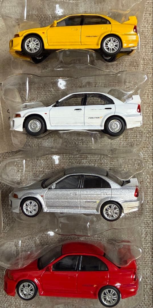 トミカリミテッドヴィンテージNEO 三菱ランサー