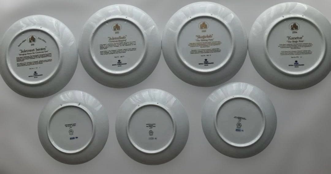 ロイヤルコペンハーゲンイヤープレートセット