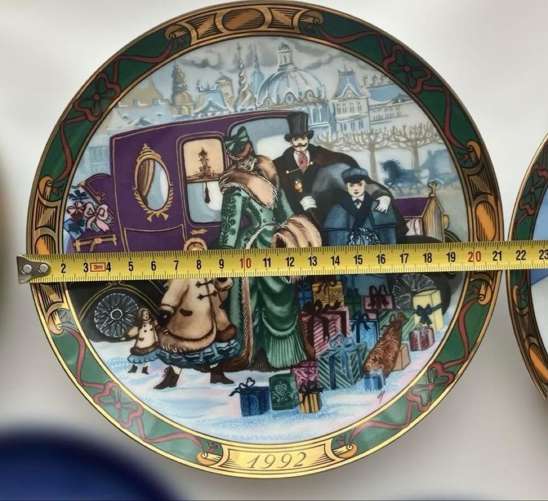 ロイヤルコペンハーゲンイヤープレートセット