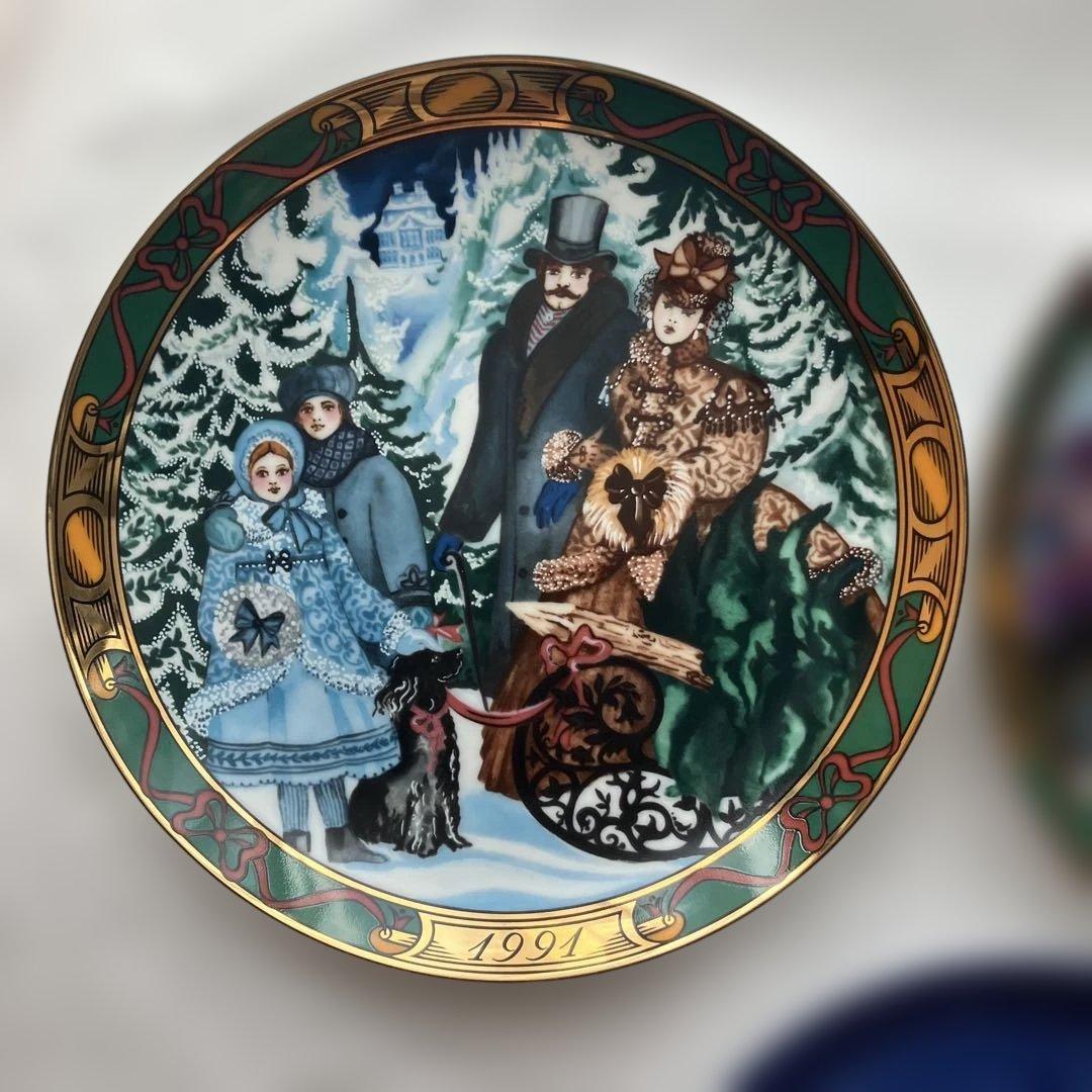 ロイヤルコペンハーゲンイヤープレートセット