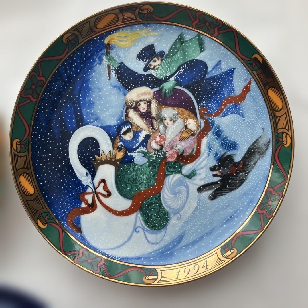 ロイヤルコペンハーゲンイヤープレートセット