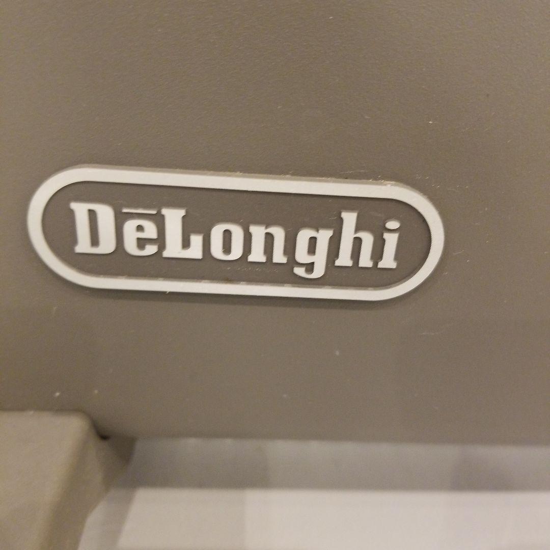 DeLonghi デロンギ パネルヒータ HXJ60L