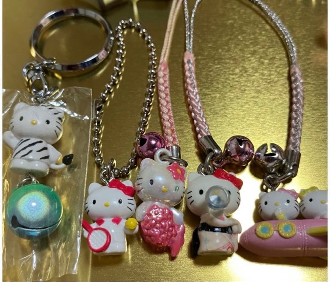 ご当地キティ　キティ根付け　キティストラップ　キティキーホルダー　サンリオ