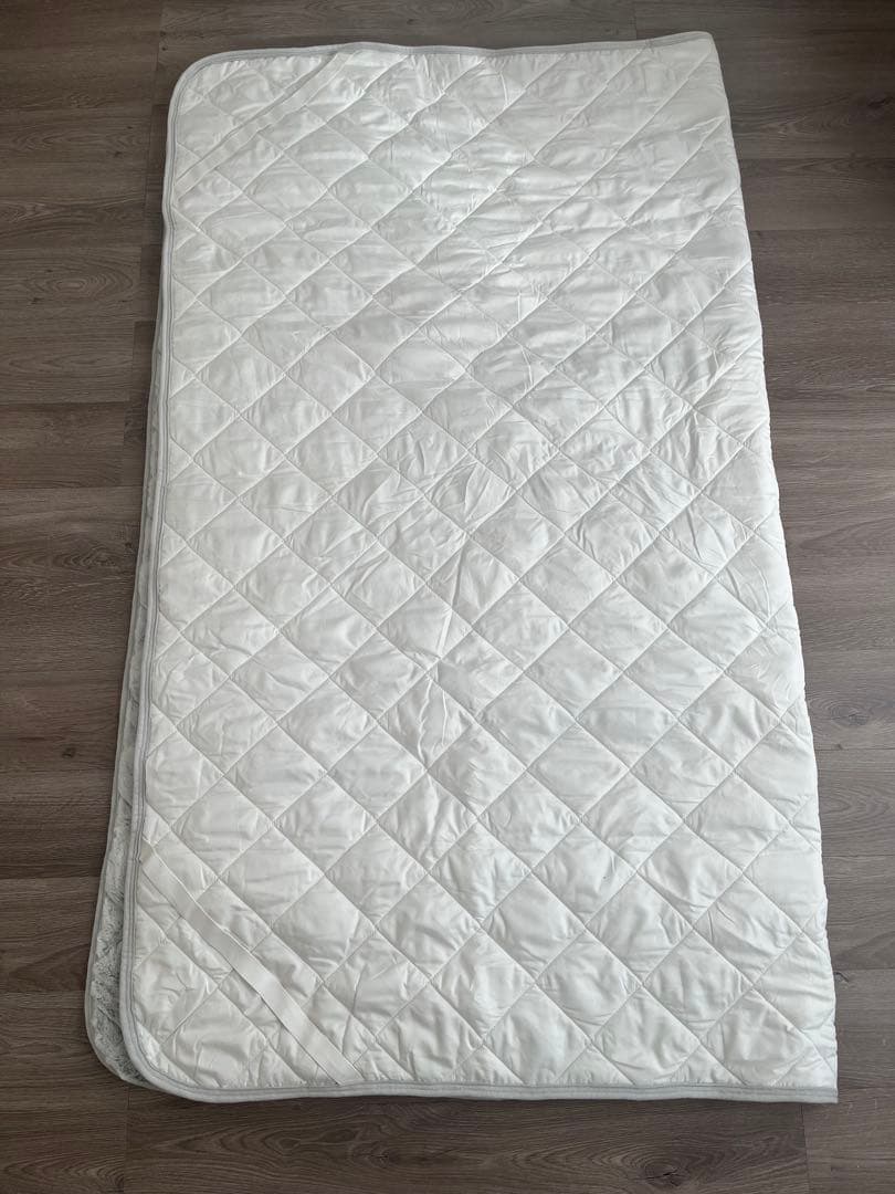 西川　ラビットファー　敷きパッド