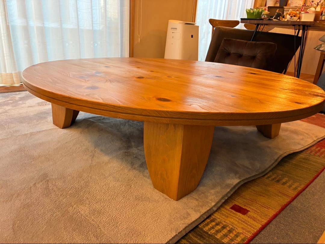 ACTUS テーブル 木製円卓　木目が綺麗　直径140cm