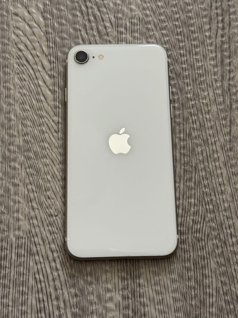 iPhoneSE 第二世代　SIMフリー　64GB