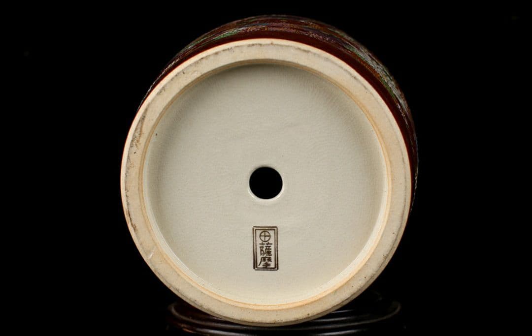 薩摩焼き　色絵金彩　丸十　大花瓶　高33cm