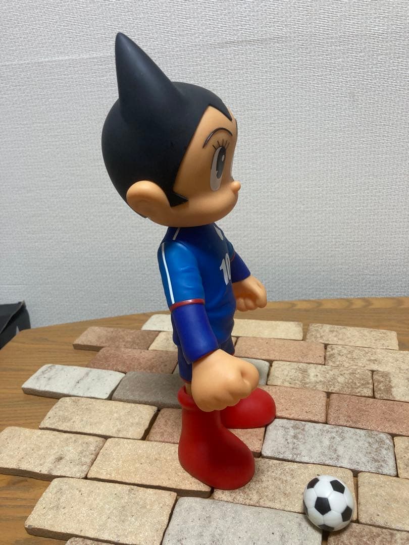 ZCW鉄腕アトムフィギュア①