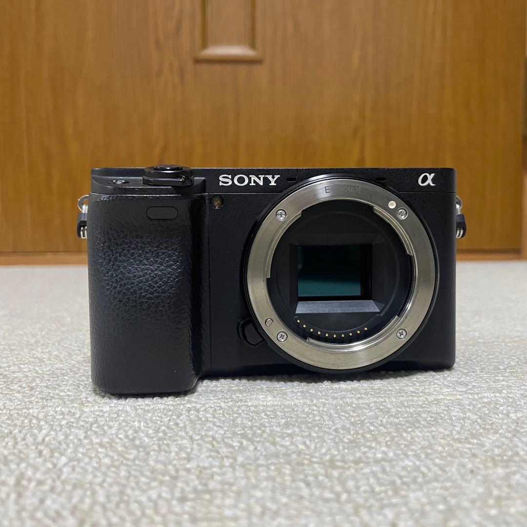 【美品】Sony α6400 本体+純正バッテリー2個＋チャージャー