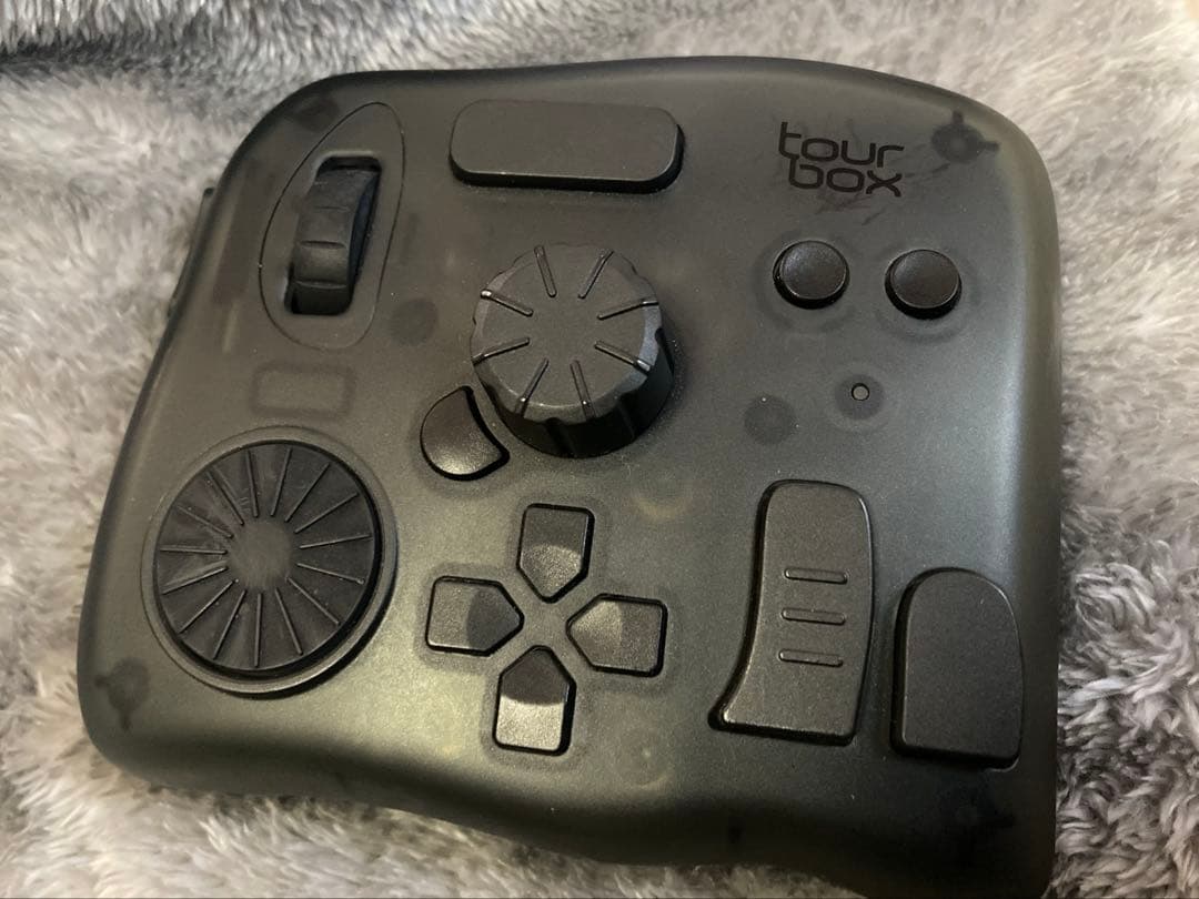 TourBox Elite 左手デバイス Bluetooth 動作確認済