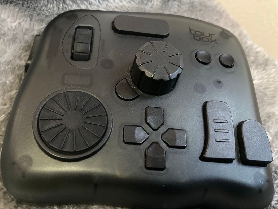 TourBox Elite 左手デバイス Bluetooth 動作確認済