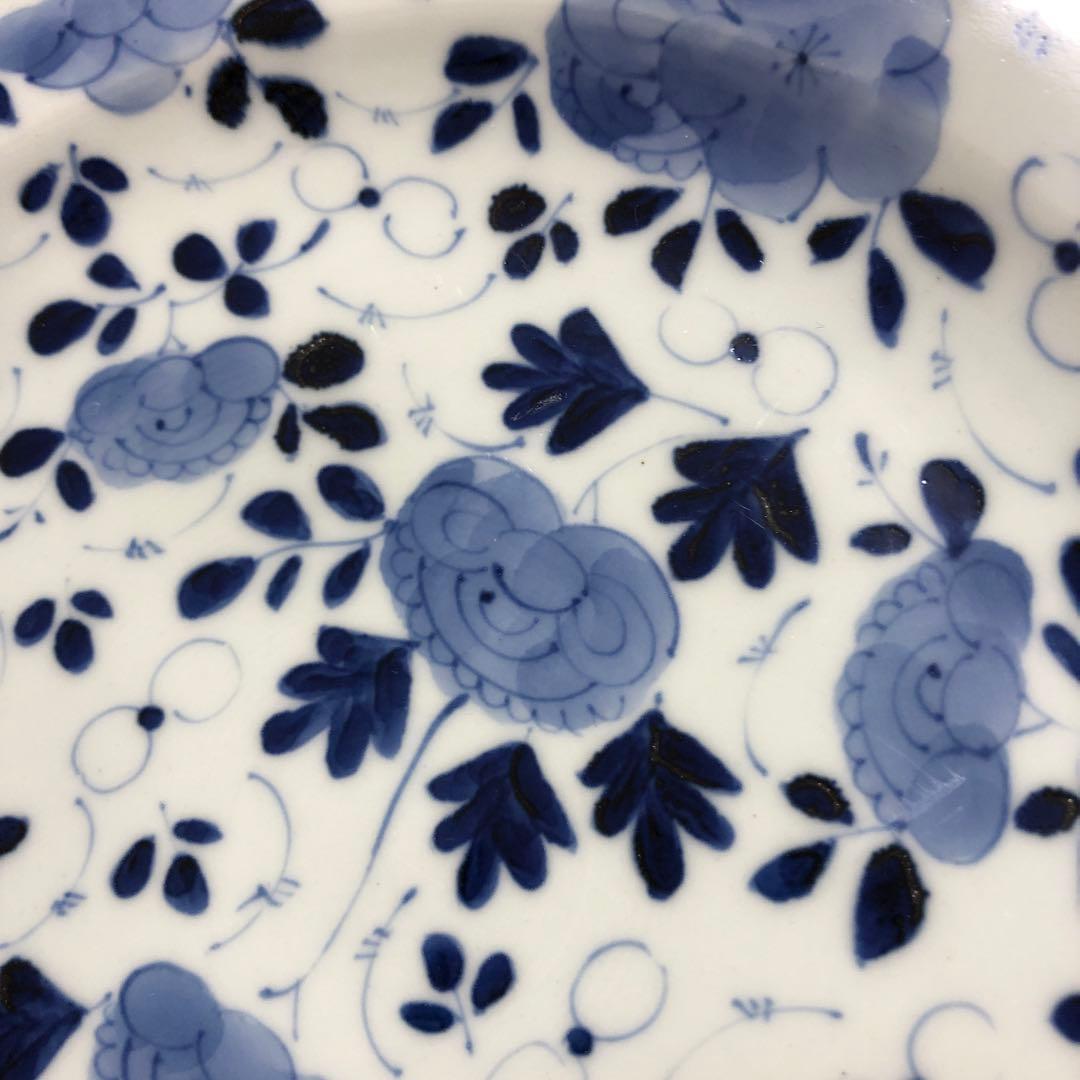 山口洋一　有田焼　小花散し　兜皿