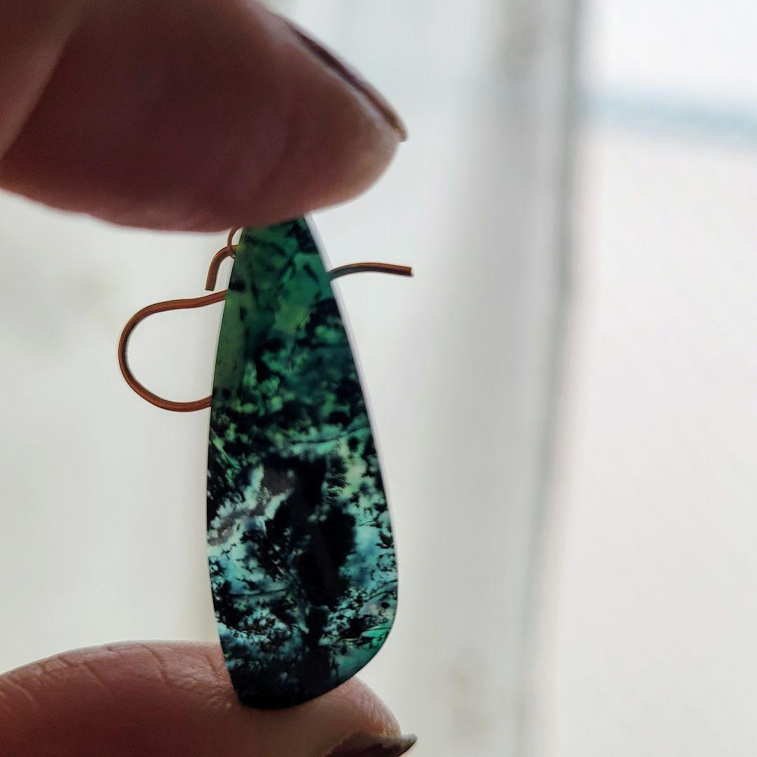 コッパーイン ブルーオパライズドウッド ピアス