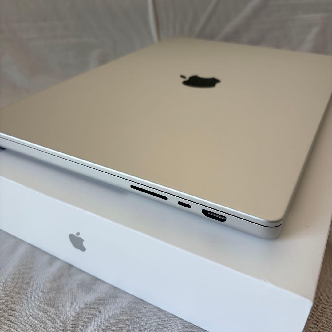 Apple MacBook Pro 16インチ (2021) SSD512 GB