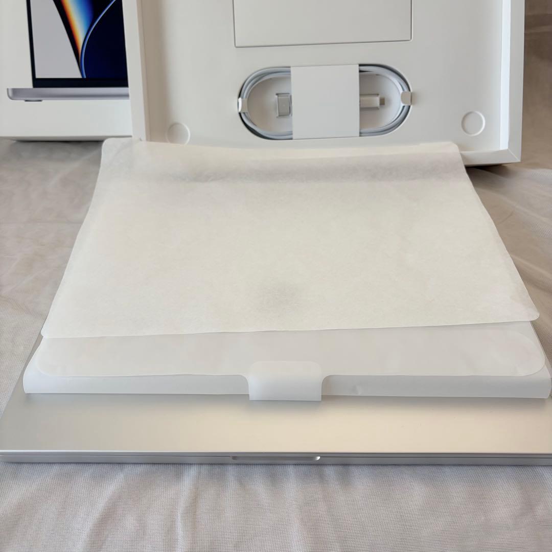 Apple MacBook Pro 16インチ (2021) SSD512 GB