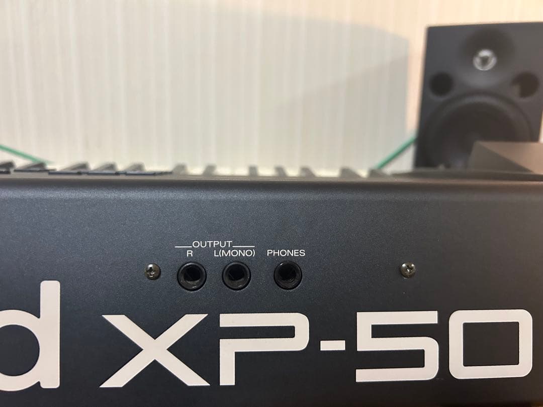 Roland XP-50 シンセサイザー【ジャンク品(内部基板画像あり)】