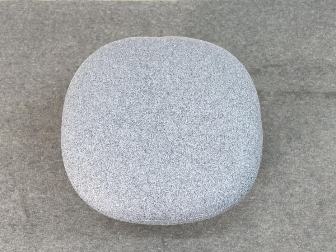 美品■アンドリューワールド■BEAT　オットマン　スツール　グレー系