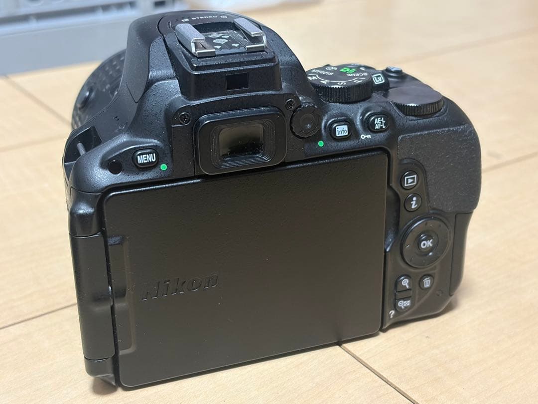 Nikon D5500 中古
