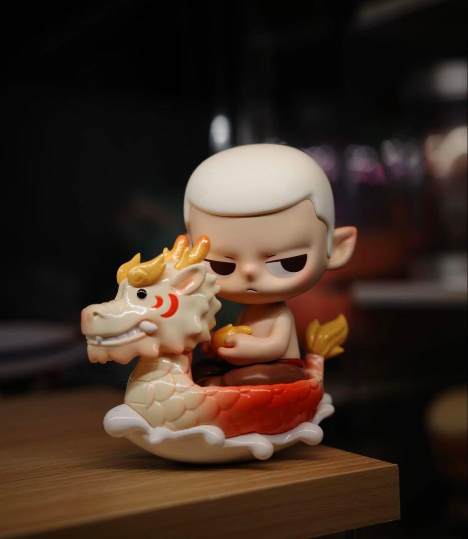 POPMART KUBO 新年限定フィギュア（龍）