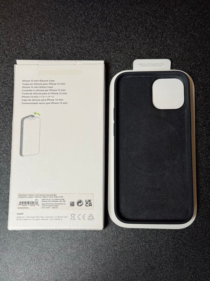 Apple iPhone13mini 純正シリコンケース ミッドナイト