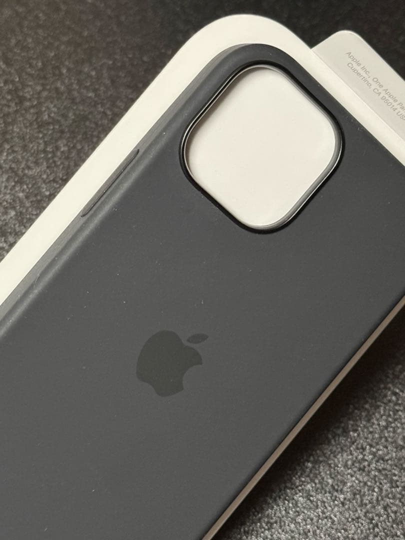Apple iPhone13mini 純正シリコンケース ミッドナイト