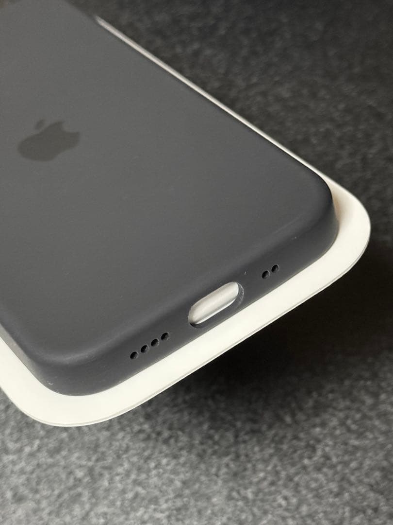 Apple iPhone13mini 純正シリコンケース ミッドナイト