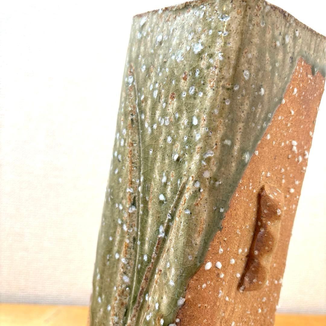 【木箱付き・未使用に近い】信楽焼 兼山造 高さ36cm 角型花瓶　高級感　逸品