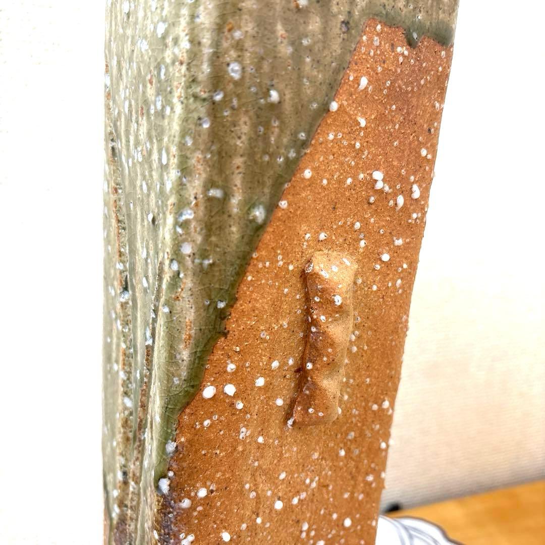 【木箱付き・未使用に近い】信楽焼 兼山造 高さ36cm 角型花瓶　高級感　逸品