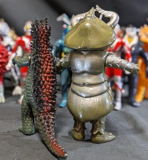 ウルトラＱ・ウルトラマン＆登場怪獣・宇宙人（バンダイ）ソフビ13体セット