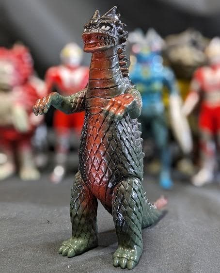 ウルトラＱ・ウルトラマン＆登場怪獣・宇宙人（バンダイ）ソフビ13体セット