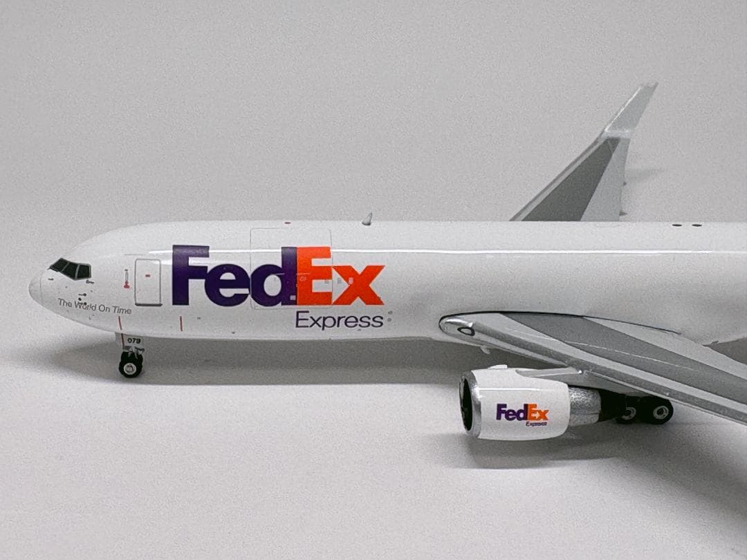 FedEx Boeing 767-300F 1:400スケール
