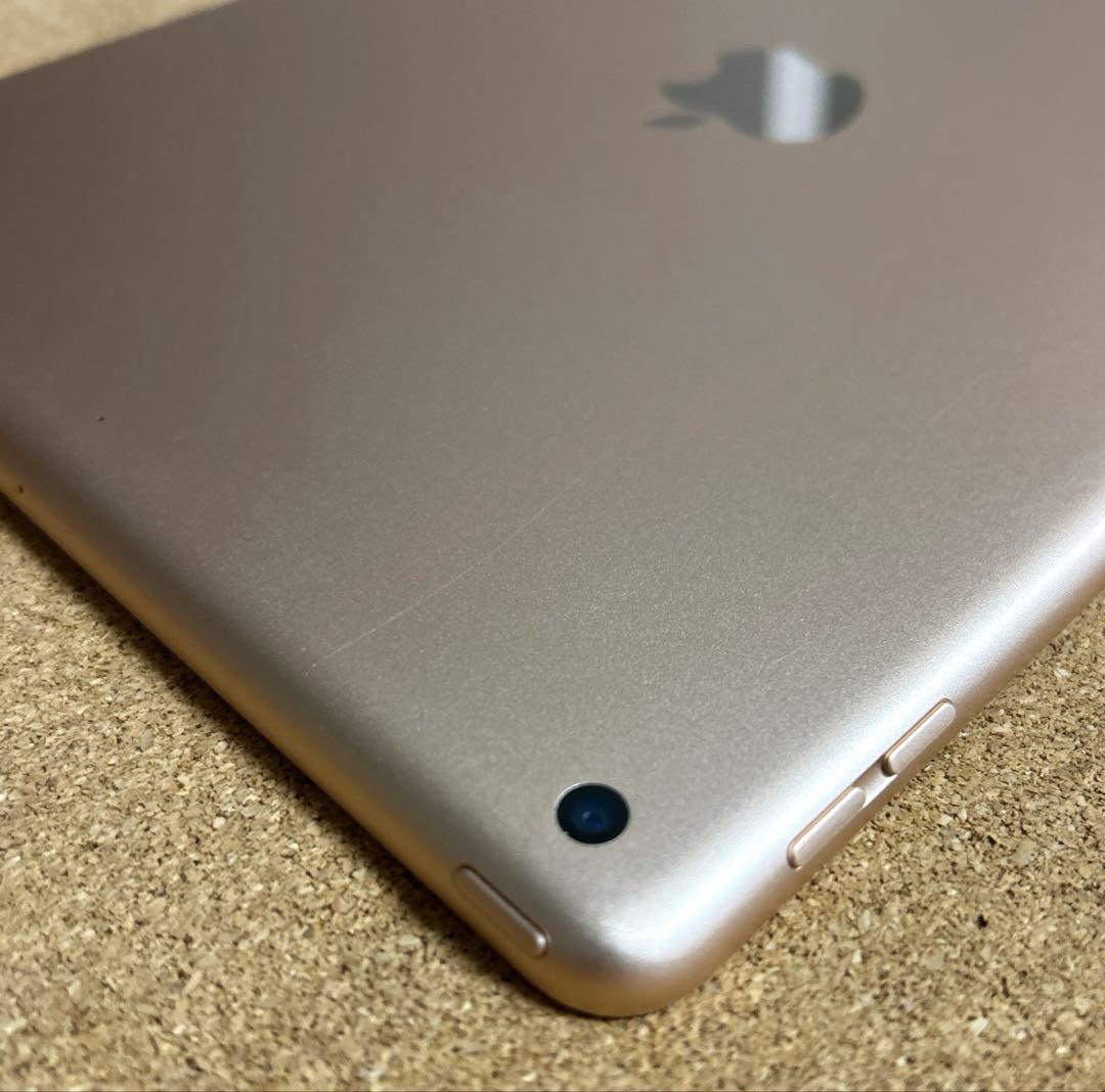 Apple iPad7 第7世代 32GB (10)