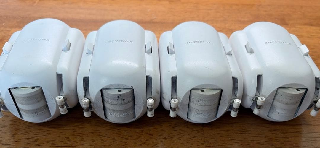 Swith Botカーテン 4個