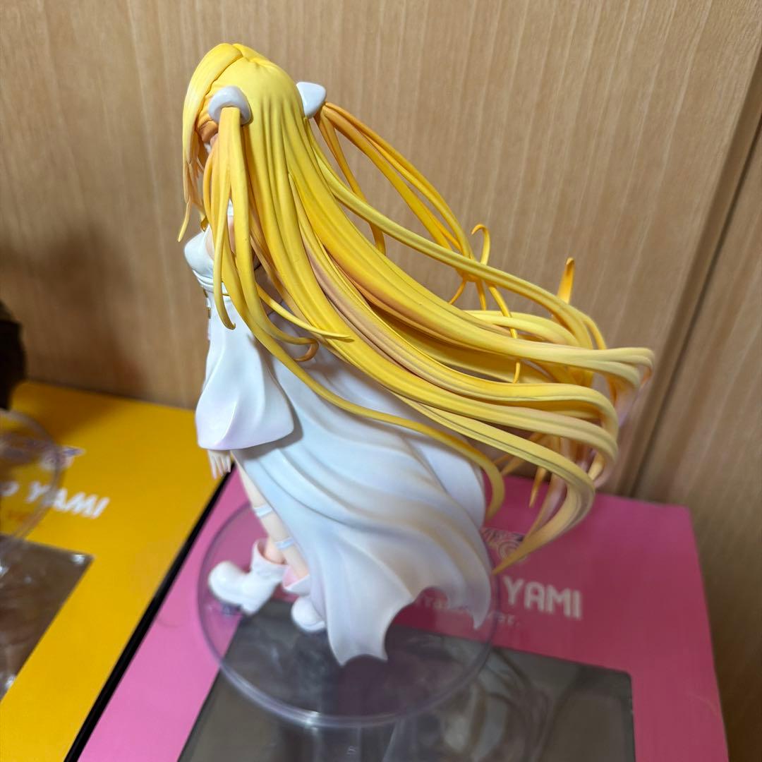 ユニオンクリエイティブ 金色の闇