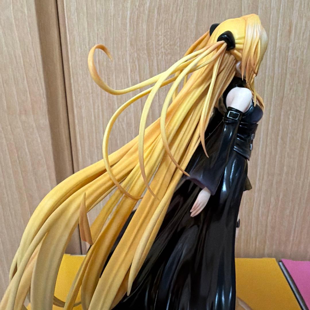 ユニオンクリエイティブ 金色の闇