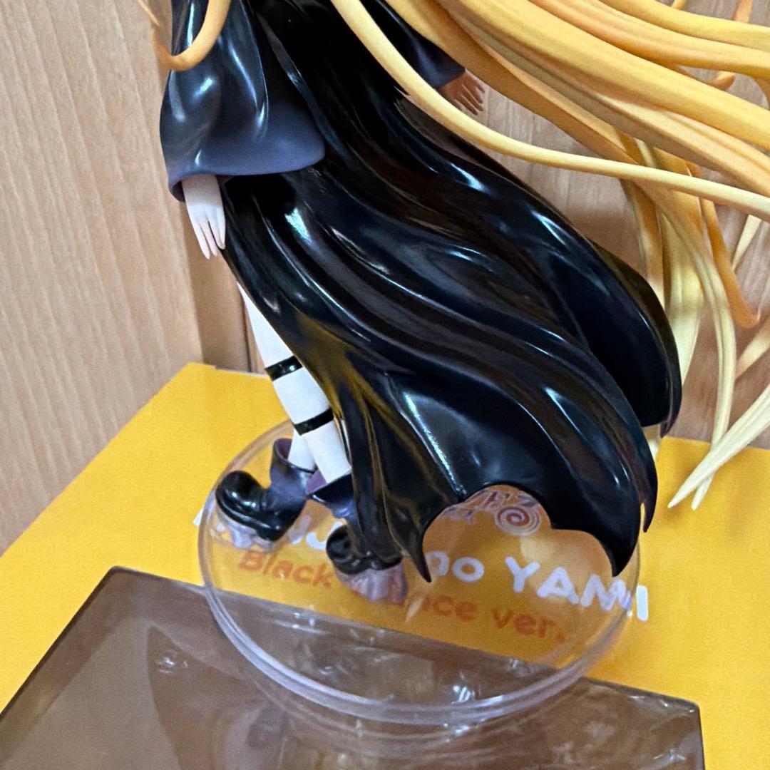 ユニオンクリエイティブ 金色の闇