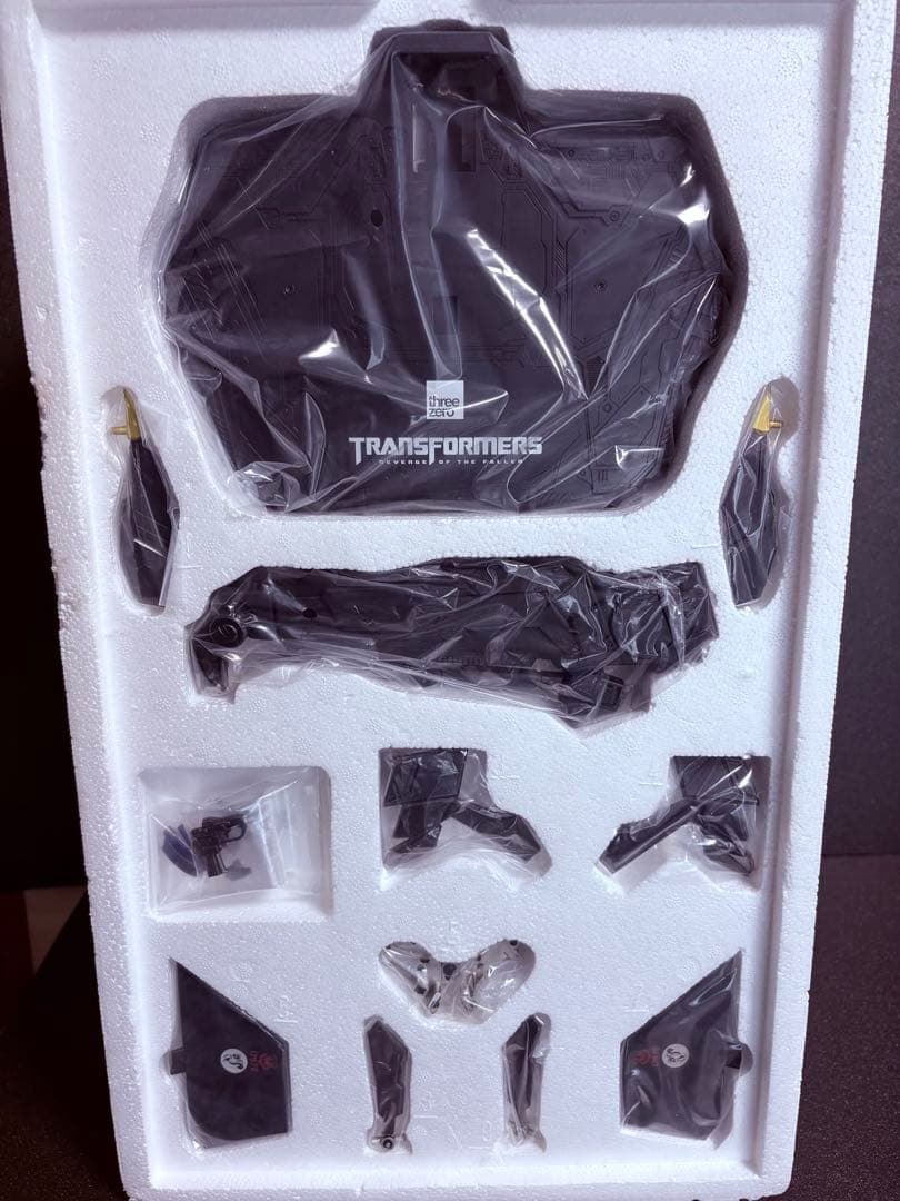 トランスフォーマー/リベンジ DLX ジェットファイヤー　スリーゼロ