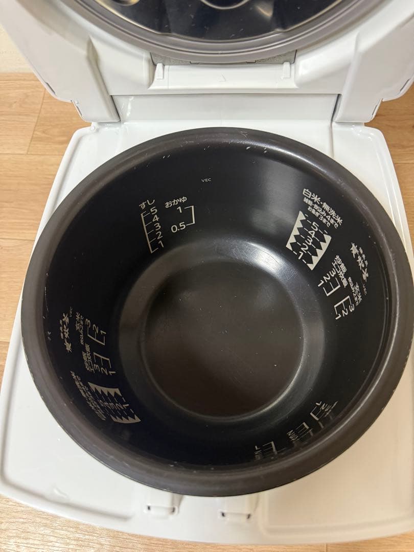 MITSUBISHI 1.0L NJ-VEC10-H 2022年製　動作確認済み