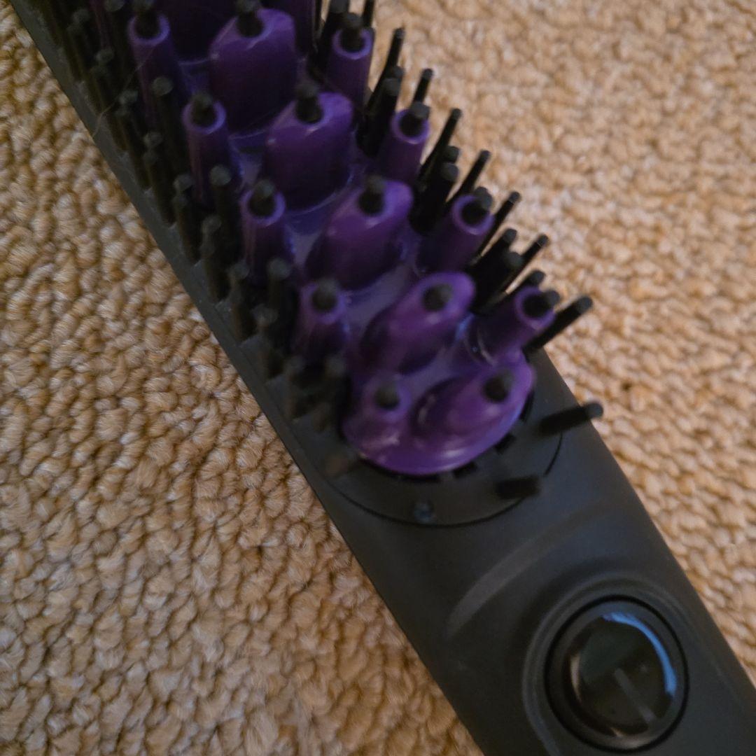 DAFNI nanoのブラシ型ヘアアイロン