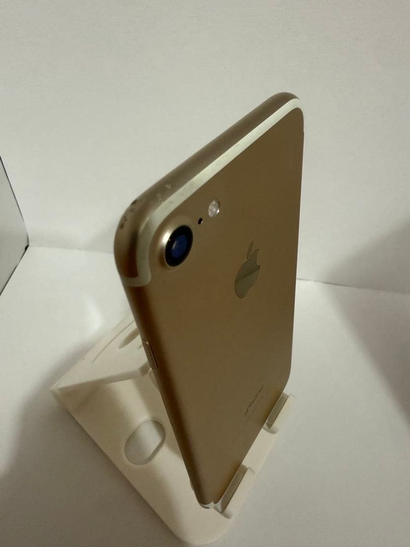 Apple iPhone 7 128GB ゴールド 4.7インチ 本体