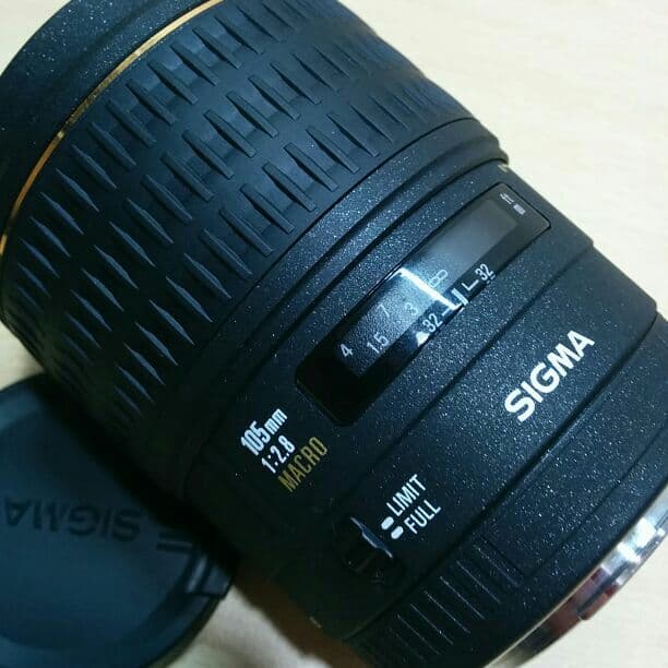 単焦点 SIGMA 105mm F2.8 EX ソニー Aマウント
