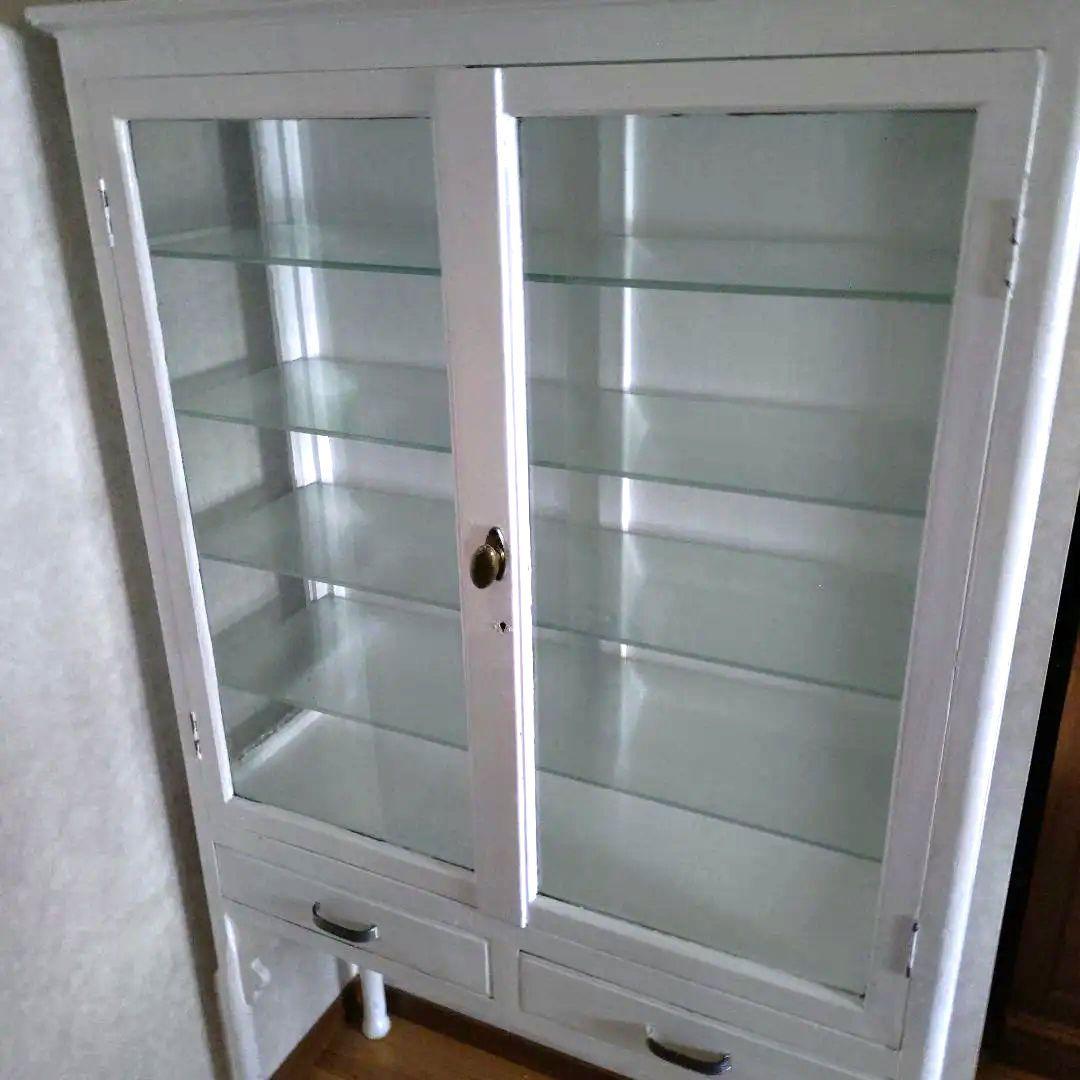 ケビント　薬品棚　棚　白 ビンテージ　ガラスショーケース アンティーク　希少