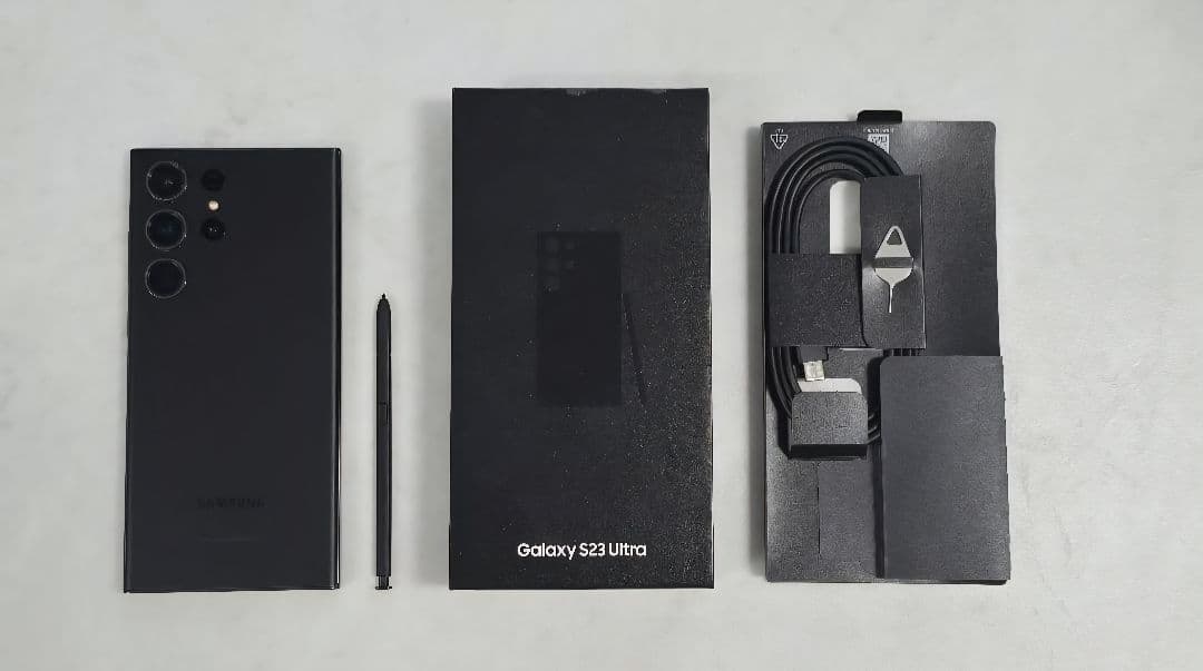 Samsung Galaxy S23 Ultra ブラック 256GB