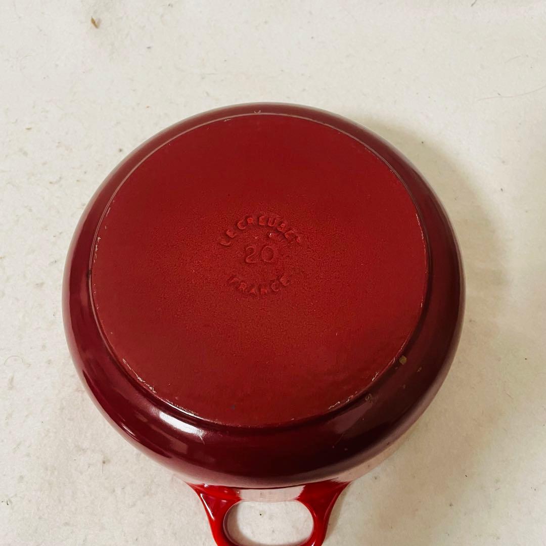 LE CREUSET ココットロンド シグニチャー 20㎝ 定番 綺麗 レア 赤