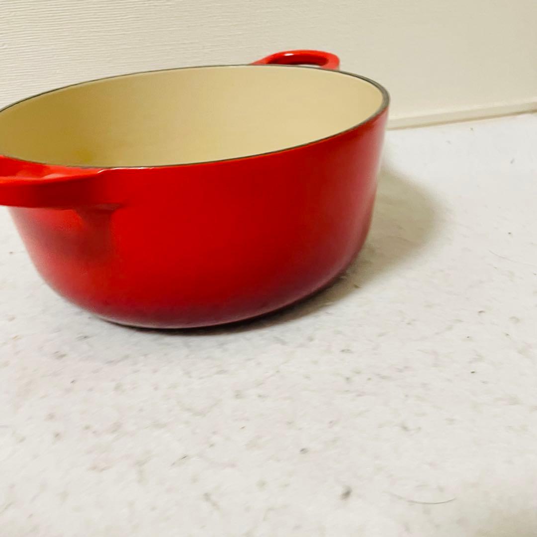 LE CREUSET ココットロンド シグニチャー 20㎝ 定番 綺麗 レア 赤